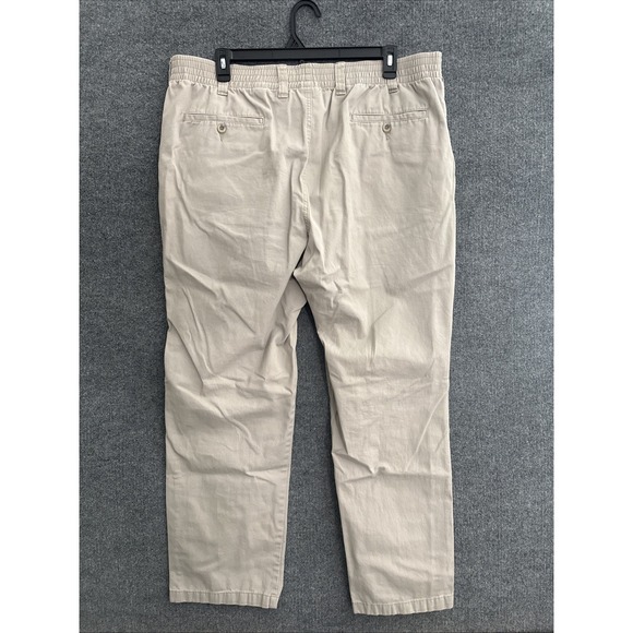 Harbor Bay Cargo Pants Mens 1X/32 Khaki Continuous Comfort Waistband Small Stain - Picture 10 of 14